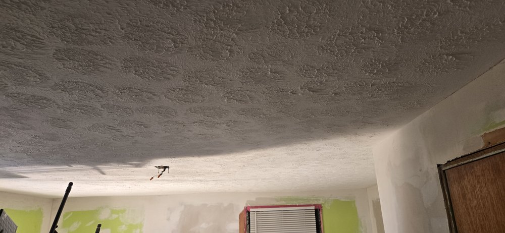 Slide of Handyman Construction and Roofing