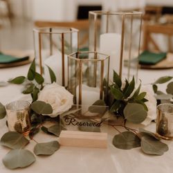 Monica's Bride & Floral - One table design