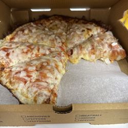 Rikat's Pizza - Medium onion pizza