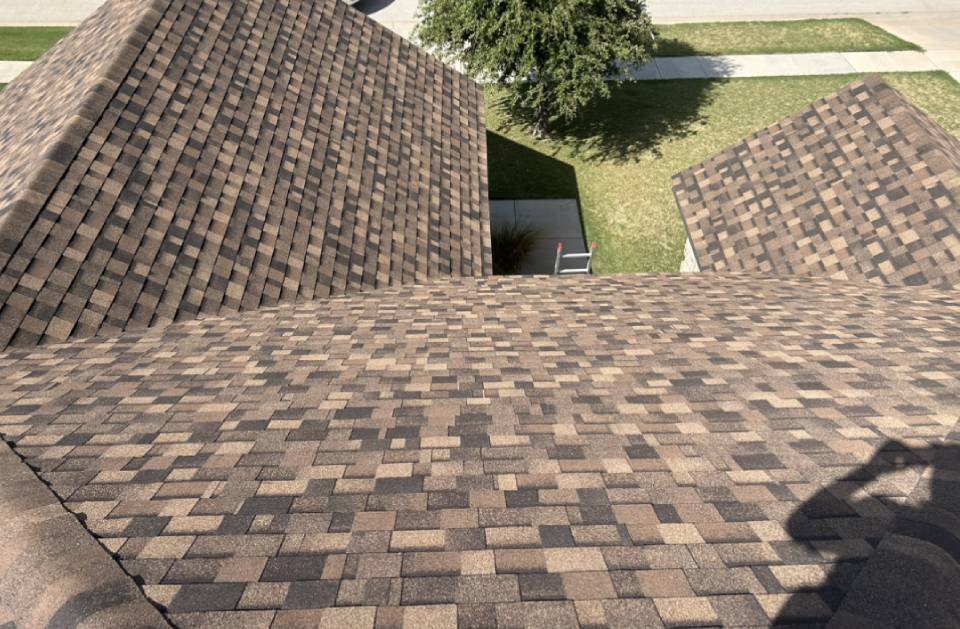 Slide of The Roof Guy