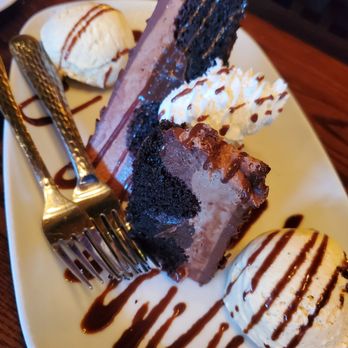 LongHorn Steakhouse - Steakhouses Near Me - Manassas, Virginia