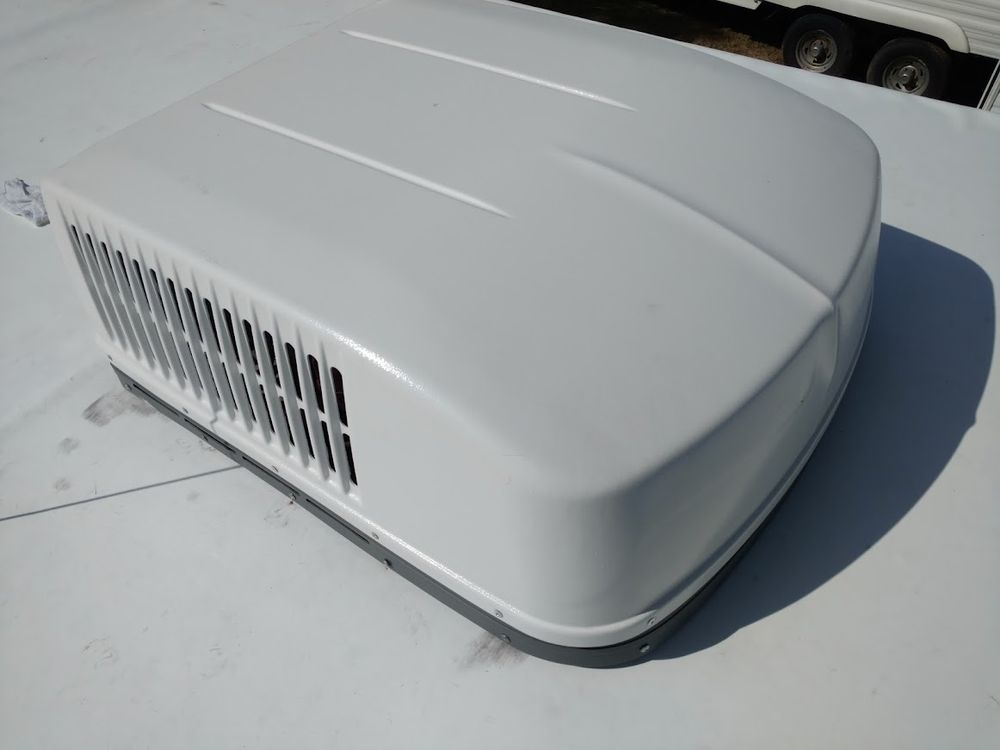 Slide of RV Expert Mobile Service