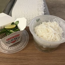 House Pho and bean sprouts House Pho and bean sprouts