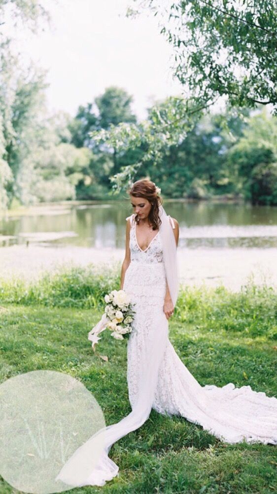 Hali B & Company Logo