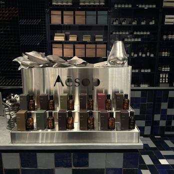 Saks Fifth Avenue - Aesop - Shoe Stores Near Me - New York, New York Saks Fifth Avenue - Aesop - Shoe Stores Near Me - New York, New York
