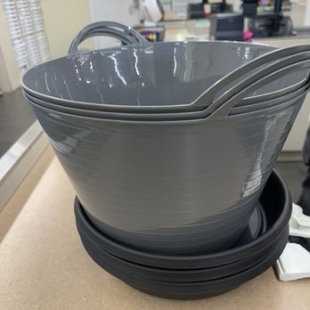 Dollar Tree - Plastic planter bucket - Discount Store Near Me - Fontana, California Dollar Tree - Plastic planter bucket - Discount Store Near Me - Fontana, California