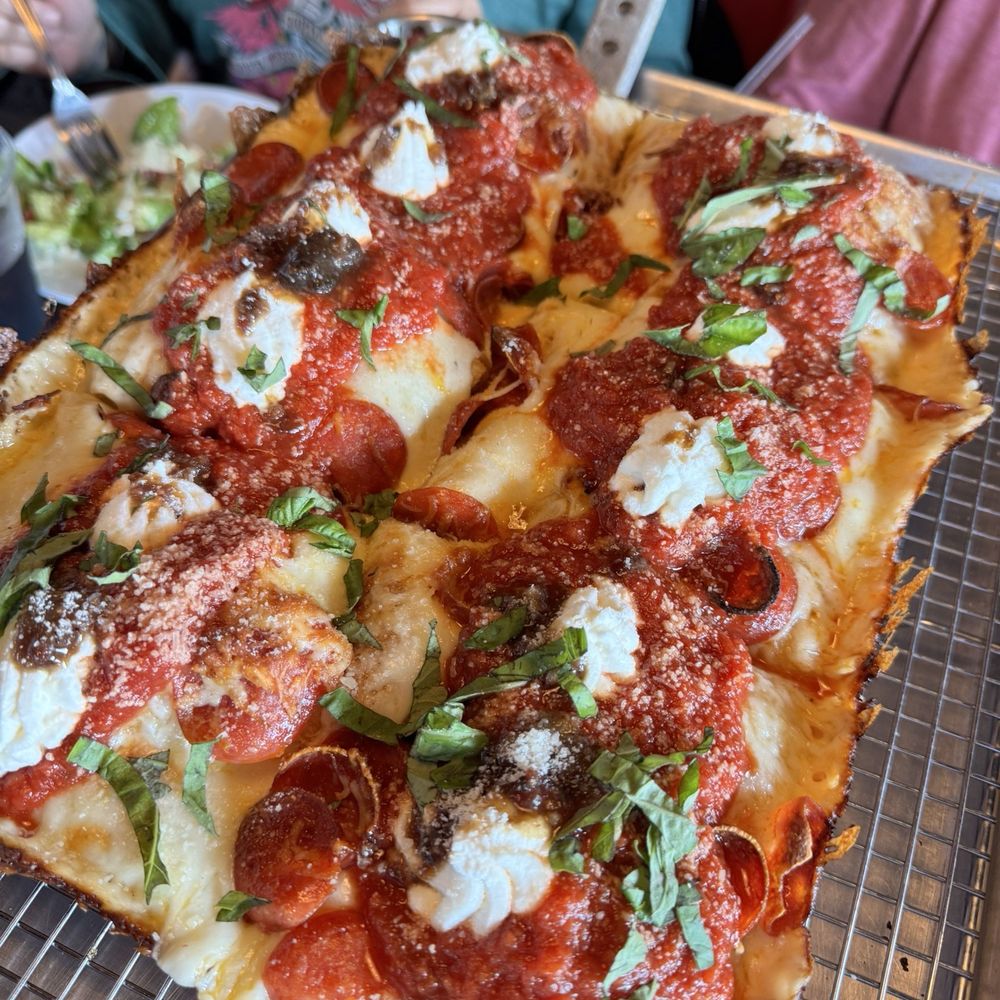 Bronx House Pizza - Italian Near Me - St. Augustine, Florida
