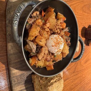 Blue Duck Tavern - Duck Confit Hash - New American Near Me - Washington, DC, District of Columbia Blue Duck Tavern - Duck Confit Hash - New American Near Me - Washington, DC, District of Columbia