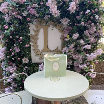 Laduree - Macarons Near Me - Montreux, VD
