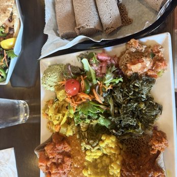 Desta Ethiopian Kitchen - Ethiopian Near Me - Atlanta, Georgia
