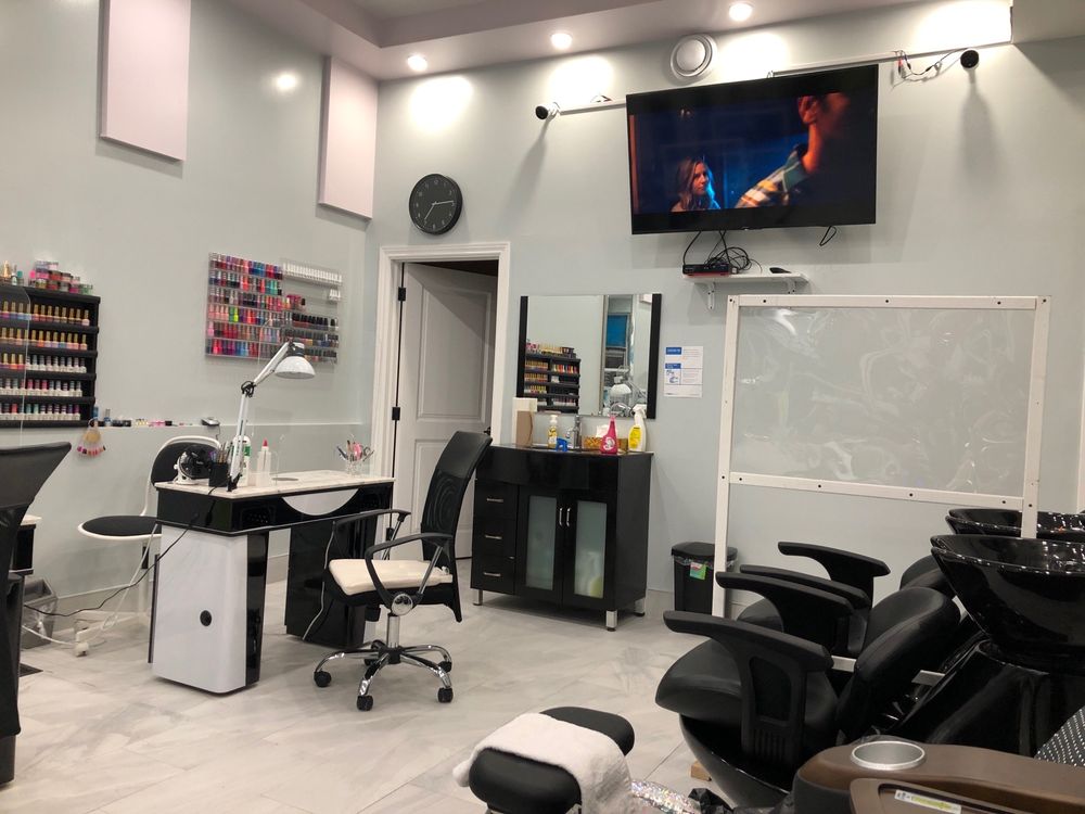 SANDRA HAIR AND NAIL SALON Updated September 2024 2450 Dufferin
