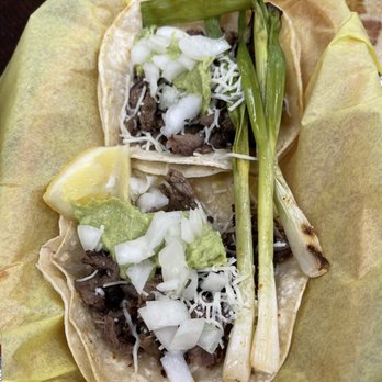Fast Taco - To Kearny Asada tacos with added onion - Mexican Near Me - Los Angeles, California