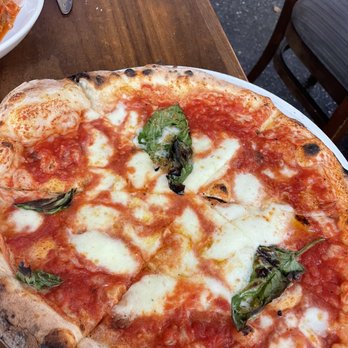 Doppio Zero Mountain View - Margherita Pizza Dinner - Pizza Near Me - Mountain View, California Doppio Zero Mountain View - Margherita Pizza Dinner - Pizza Near Me - Mountain View, California