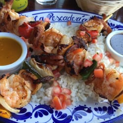 La Pescadería - Las brochetas de camarón con salsa de tamarindo y mango están exquisitas