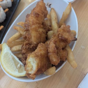 NDMK Fish House - Fish and chips (kids size) - Sushi Bars Near Me - Avalon, California
