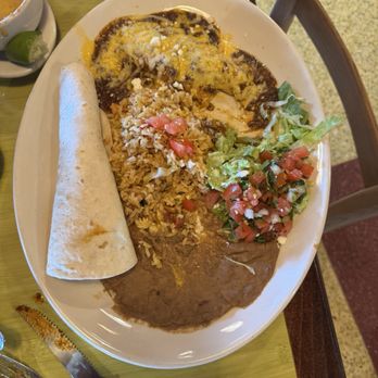 Pappasito's Cantina - The El Sombrero - Tex-Mex Near Me - Austin, Texas