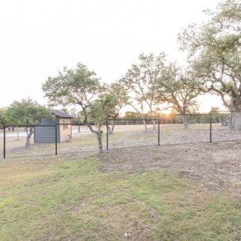 Posted Up Fence - Years after the fence looks just as beautiful as it did on day one. - Fences & Gates Near Me - Bulverde, Texas Posted Up Fence - Years after the fence looks just as beautiful as it did on day one. - Fences & Gates Near Me - Bulverde, Texas