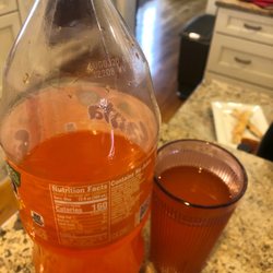 La Piazza Pizza and Italian Restaurant - [August 03, 2020 expired Fanta] that they brought me on February 14, 2021.
