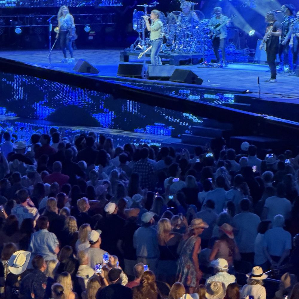 Nissan Stadium - Stadiums & Arenas Near Me - Nashville, Tennessee
