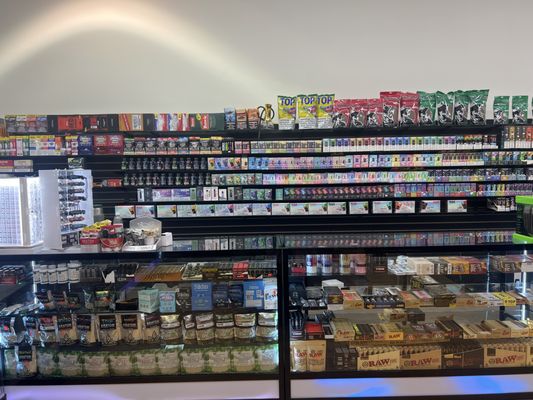 CAPTAIN SMOKES, 1140 N Germantown Pkwy, Ste 114, Lakeland, TN 38016, US