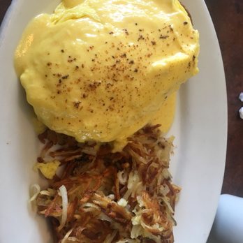 Bumbleberry Flats - Apple Chicken Sausage Benedict - American Near Me - Laughlin, Nevada