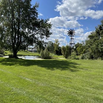 Springdale Farm - Cute windmill next to the pond! - Farms Near Me - Spencerport, New York