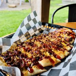 Tall Pines Distillery - BBQ bacon burger flatbread