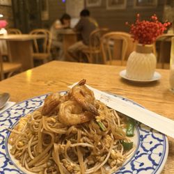 Çok Çok Thai Restaurant - Pad Thai in Istanbul.
