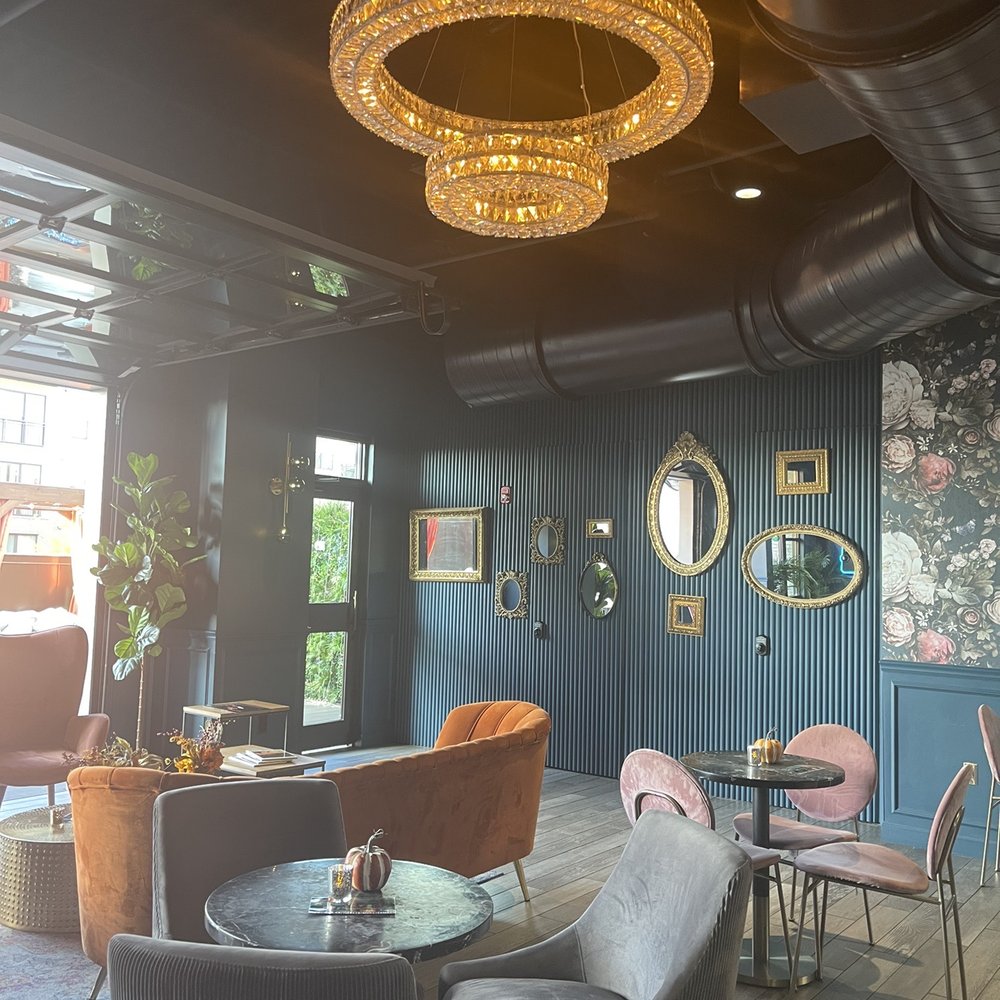Stellas Elixir Lounge - More seating - Lounges Near Me - Huntsville, Alabama Stellas Elixir Lounge - More seating - Lounges Near Me - Huntsville, Alabama