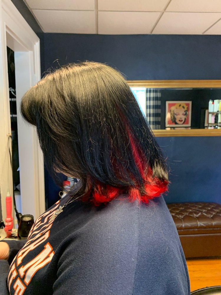 RUE DE SEAN Updated September 2024 16 Photos 12 Depot Pl, Bethel