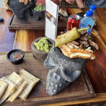 Xantolo - Molcajete de arrachera, nopales y camarón - Mexican Near Me - Isla Mujeres, ROO Xantolo - Molcajete de arrachera, nopales y camarón - Mexican Near Me - Isla Mujeres, ROO