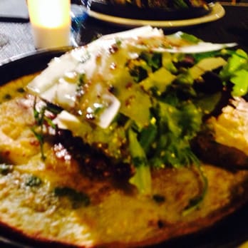 L'Atelier - Socca with Thai beef - French Near Me - Nice, 06