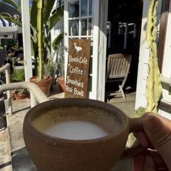Blue Whale - Love this mug - Cafes Near Me - La Jolla, California