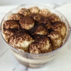 Alina’s Cakes and Cookies - Tiramisu