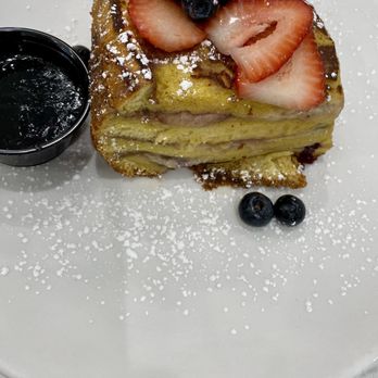 French Toast Bistro - Baked French Toast - Breakfast & Brunch Near Me - Clawson, Michigan French Toast Bistro - Baked French Toast - Breakfast & Brunch Near Me - Clawson, Michigan