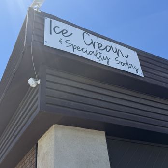 Triple skoop - Ice Cream & Frozen Yogurt Near Me - Winnemucca, Nevada