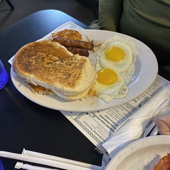 Tim's Tony's - American Near Me - Saginaw, Michigan