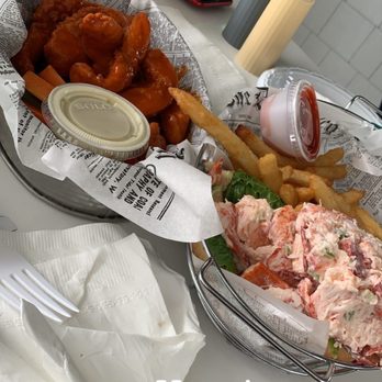 Sea Ketch Restaurant - Buffalo tenders, Colossal Lobster Roll - Seafood Near Me - Hampton, New Hampshire Sea Ketch Restaurant - Buffalo tenders, Colossal Lobster Roll - Seafood Near Me - Hampton, New Hampshire
