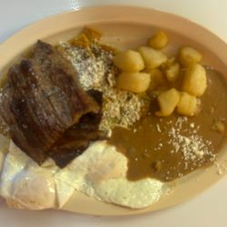 Taqueria Emmanuel - Chilaquiles con fajita