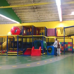 Kidz Zone - Huge play structure