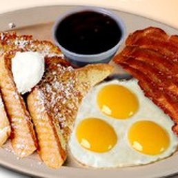 Texas Style French Toast & Eggs