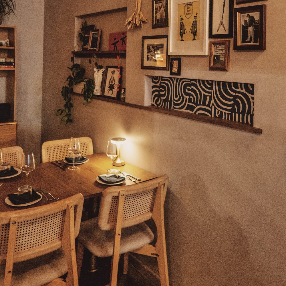 Kid Sister A Wine Bar - Wine Bars Near Me - Phoenix, Arizona Kid Sister A Wine Bar - Wine Bars Near Me - Phoenix, Arizona