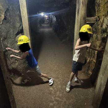 Big Thunder Gold Mine - Tours Near Me - Keystone, South Dakota