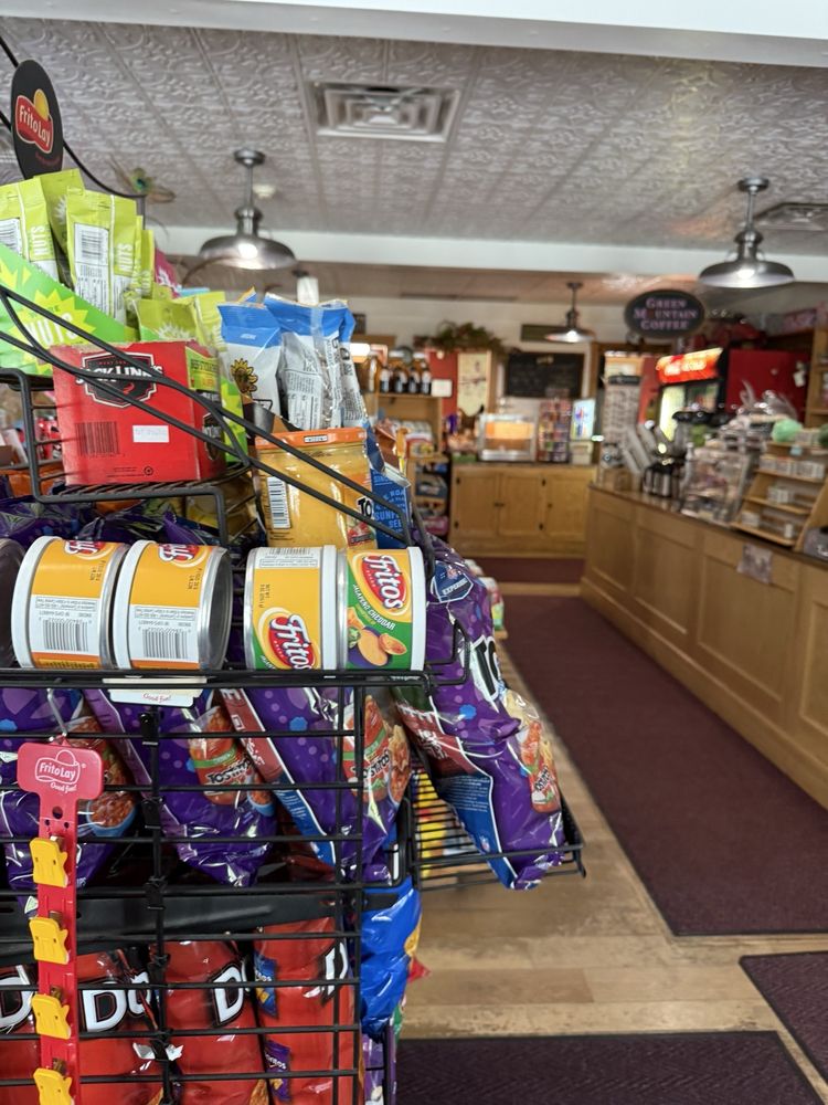 Mont Vernon General Store Logo
