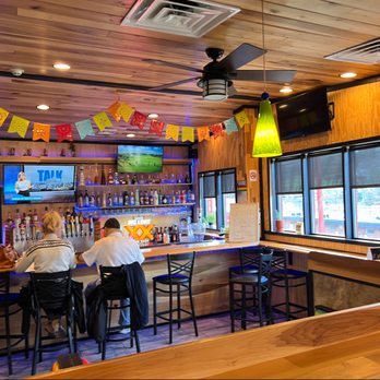 La Calera Mexican Bar & Grill - Mexican Near Me - Mcmurray, Pennsylvania