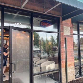 Yafa Golden Coffee - Coffee & Tea Near Me - Noblesville, Indiana