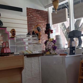 Cake Makers Studio - Custom Cakes Near Me - Lakeland, Florida