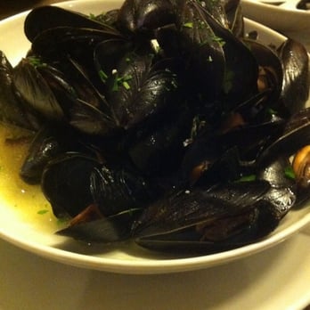 Quellocheccè - Sautè di cozze - Italian Near Me - Rome, RM