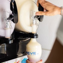 Revel Kombucha Bar & Acai Bowls - Jun kombucha slushy!!