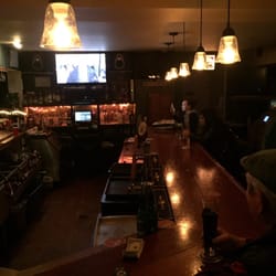 Bryn Athyn Civic & Social Club - Head of bar